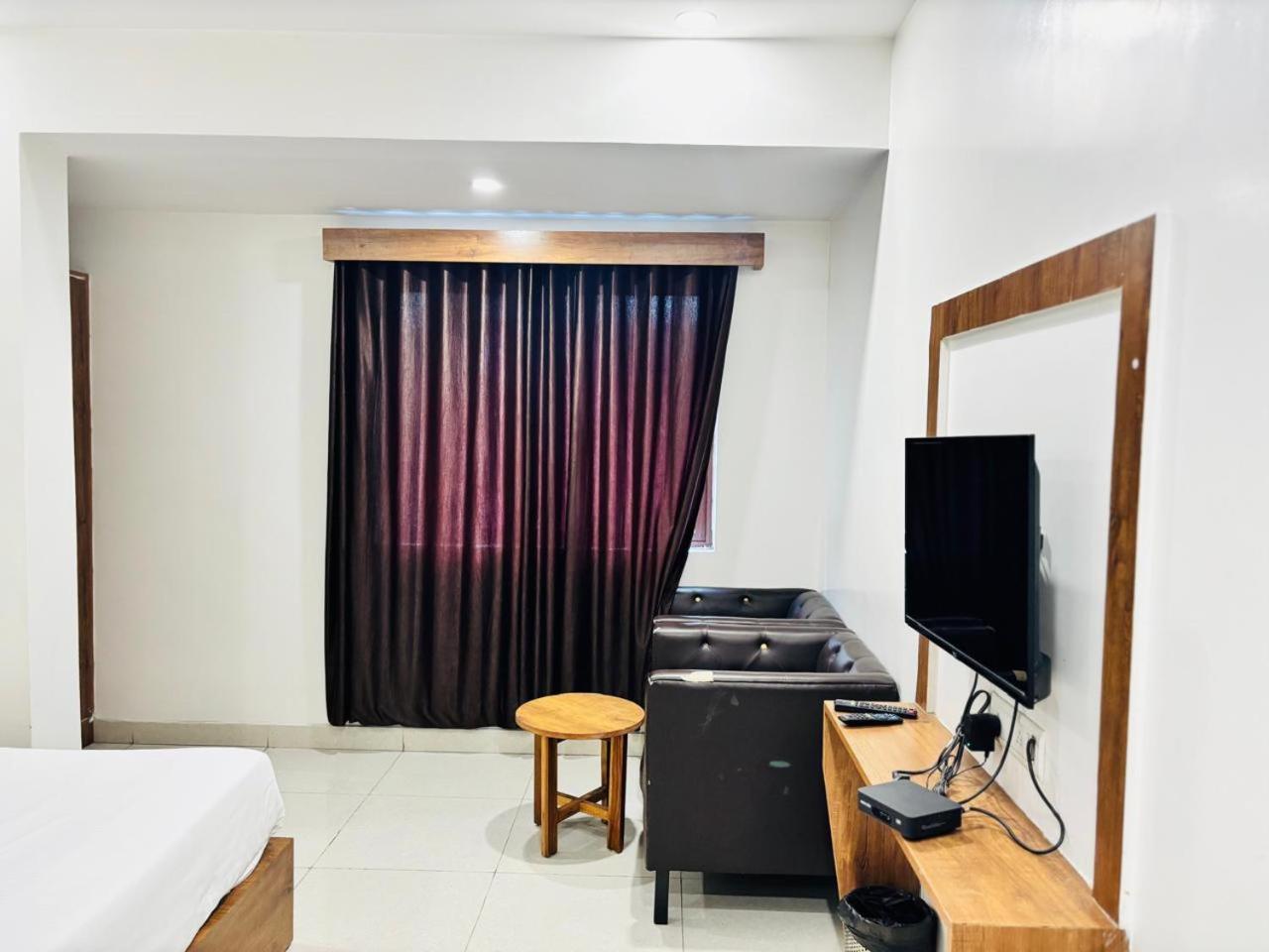Hotel Bg Inn بنغالور المظهر الخارجي الصورة