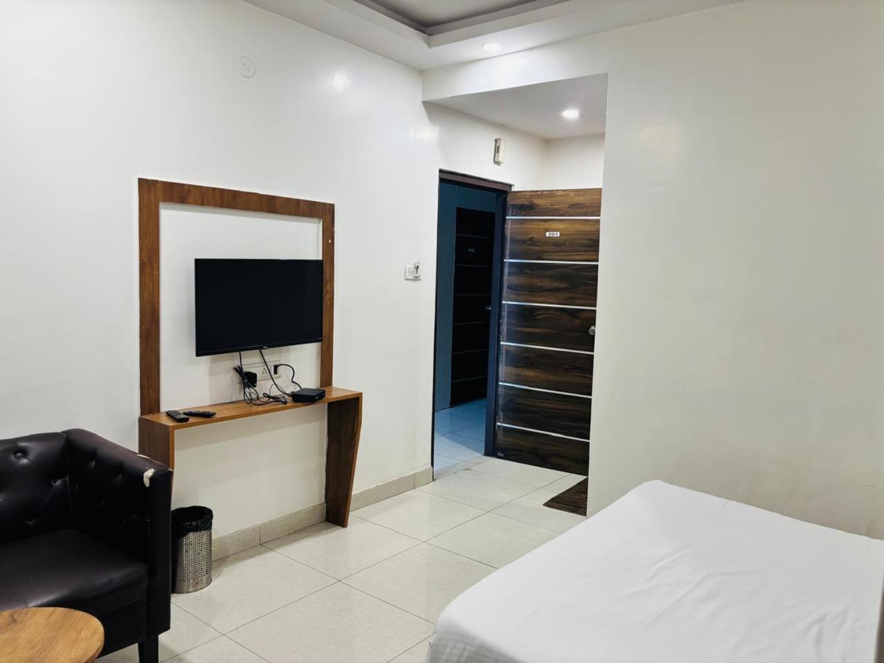 Hotel Bg Inn بنغالور المظهر الخارجي الصورة