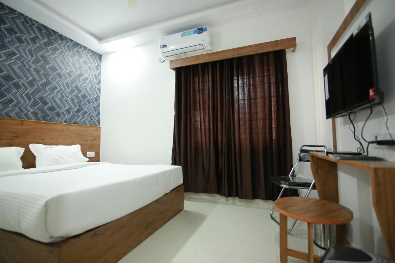 Hotel Bg Inn بنغالور المظهر الخارجي الصورة