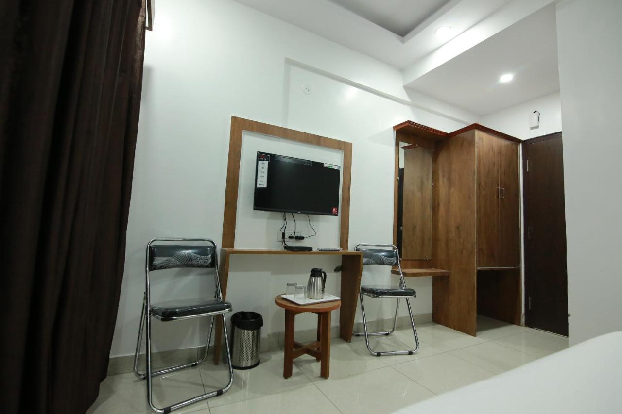 Hotel Bg Inn بنغالور المظهر الخارجي الصورة